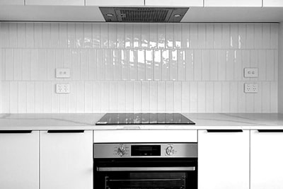 White kitchen tiles 10x30 in subway style